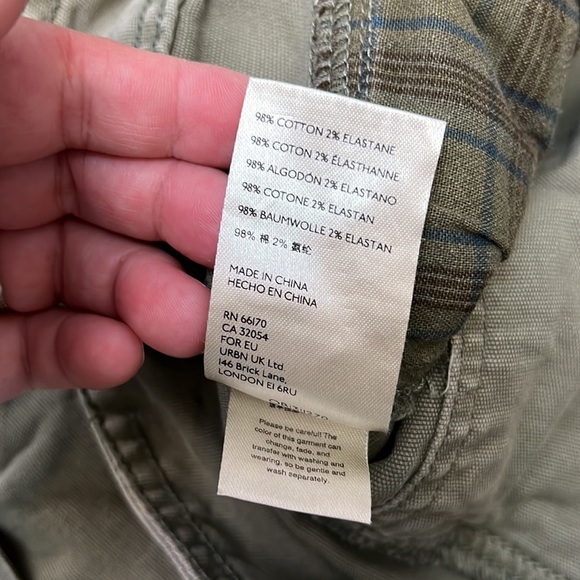 ANTHROPOLOGIE PILCRO PLEATED SHORTS 32 - Picture 15 of 16